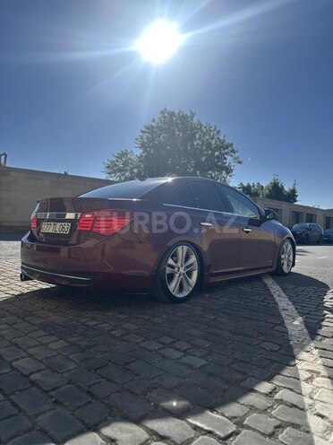 Chevrolet Cruze-10