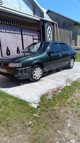 Opel Vectra-2