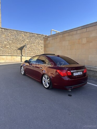 Chevrolet Cruze-15