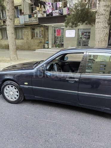 Mercedes C 220-9
