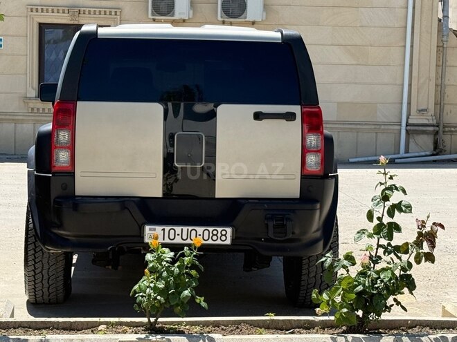 Hummer H3-5