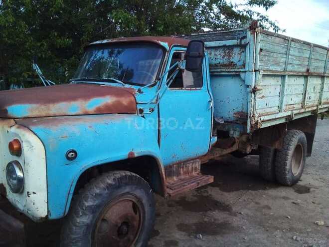 GAZ 53-3