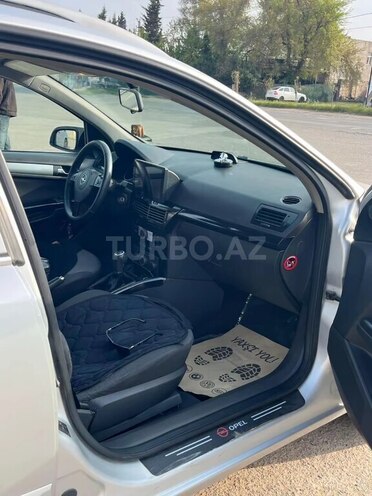 Opel Astra-4