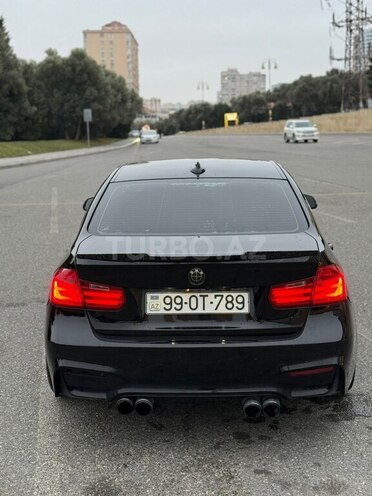 BMW 320-4
