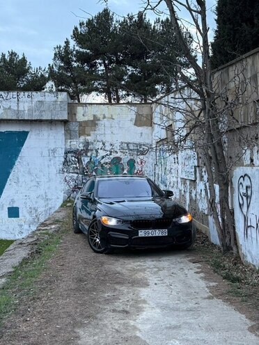 BMW 320-7