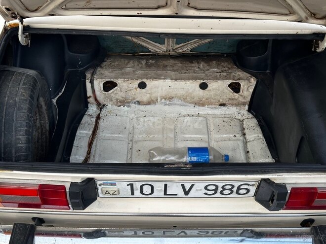 LADA (VAZ) 2106-9