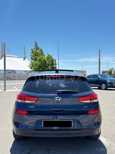 Hyundai i30-2