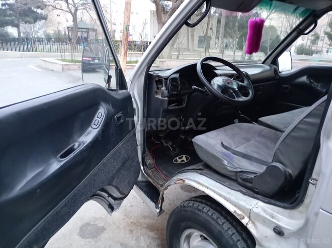 Hyundai H 100-10