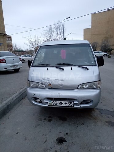 Hyundai H 100-1