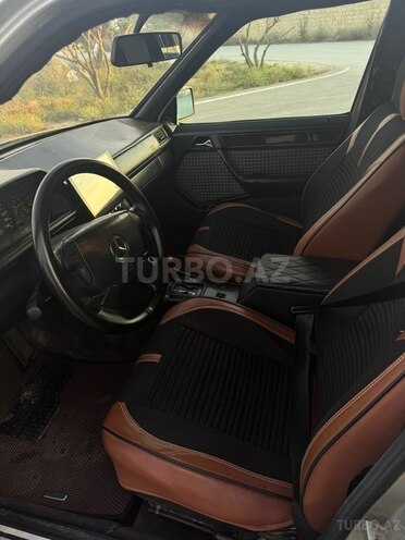 Mercedes E 220-14