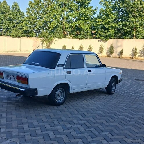 LADA (VAZ) 2107-5
