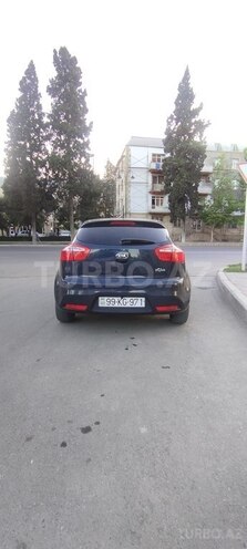 Kia Rio-7
