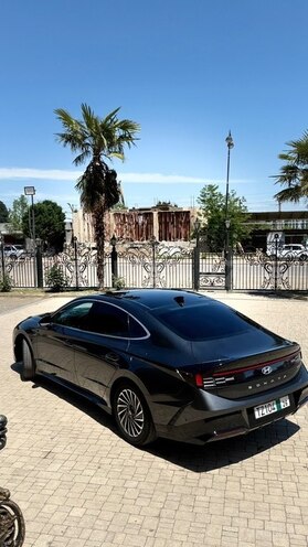 Hyundai Sonata-5