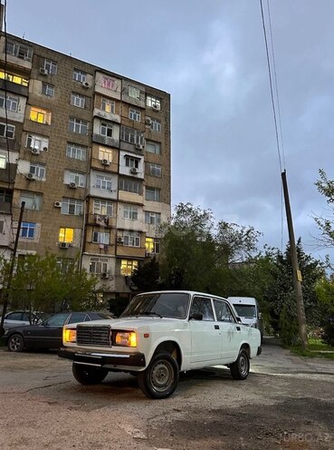 LADA (VAZ) 2107-5