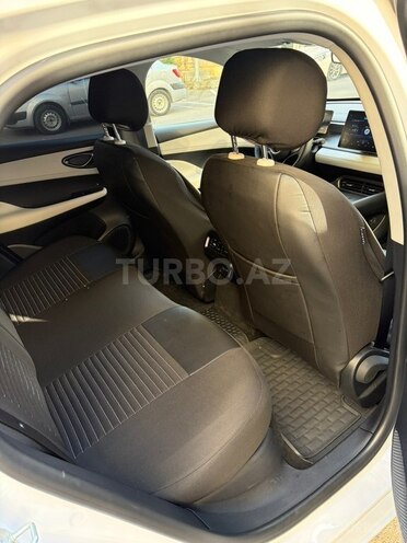 BYD Seal 05-12