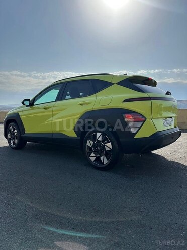 Hyundai Kona-3