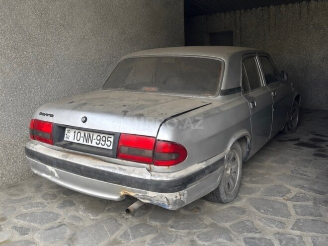 GAZ 3110 "Volga"-3