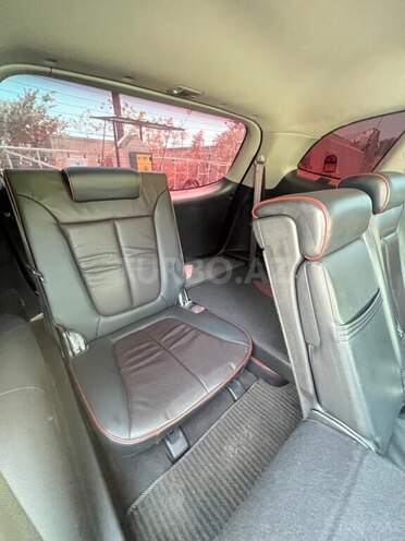 Hyundai Santa Fe-9