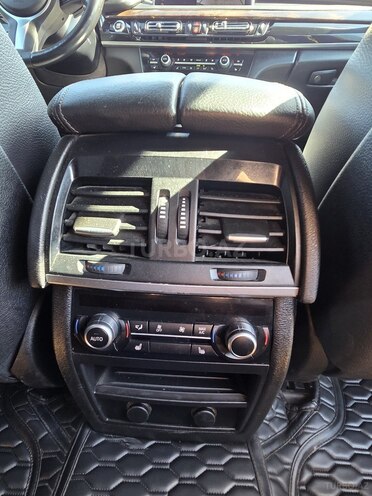 BMW X5-8