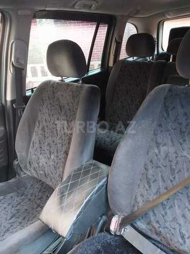 Opel Zafira-5