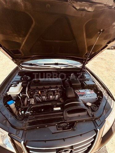 Hyundai Sonata-3
