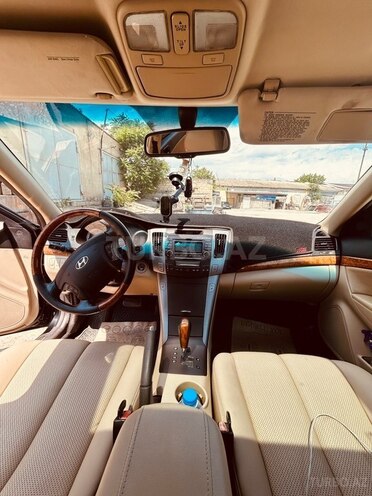Hyundai Sonata-6