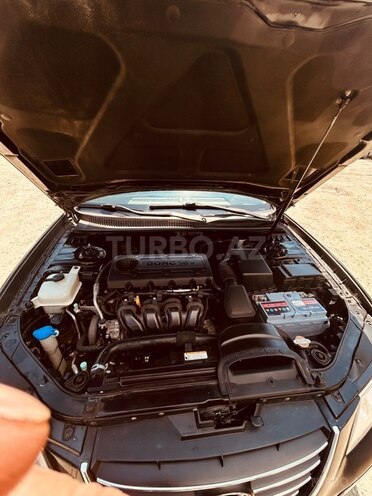 Hyundai Sonata-7