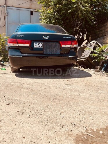 Hyundai Sonata-13