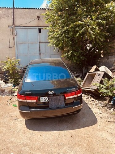 Hyundai Sonata-14