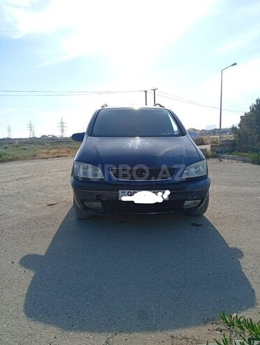 Opel Zafira-1
