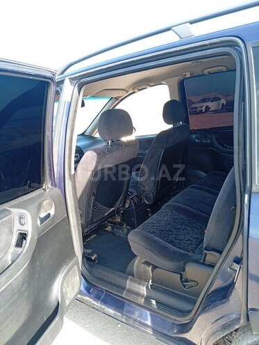 Opel Zafira-4