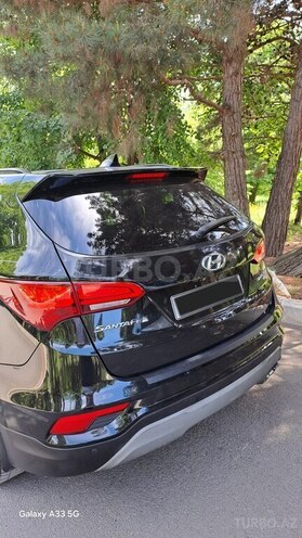 Hyundai Santa Fe-5