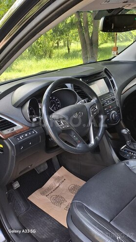 Hyundai Santa Fe-7