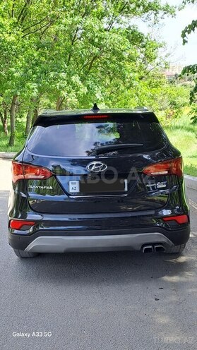 Hyundai Santa Fe-4