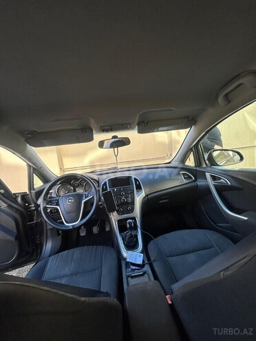 Opel Astra-6