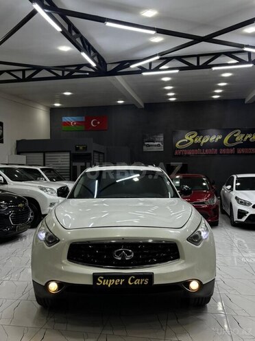 Infiniti FX35-2