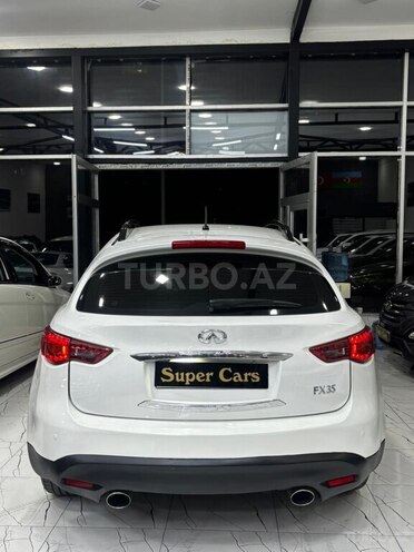Infiniti FX35-6