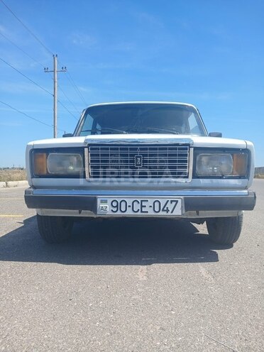 LADA (VAZ) 2107-1