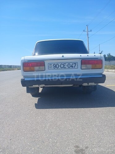 LADA (VAZ) 2107-2