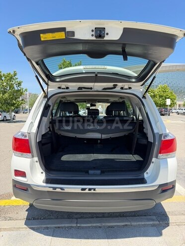 Toyota Highlander-7