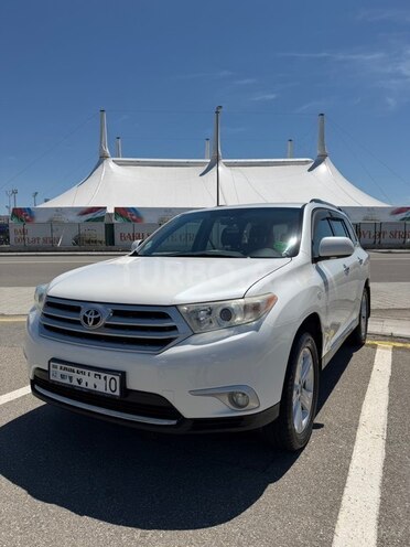 Toyota Highlander-1