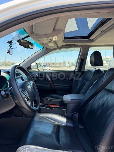 Toyota Highlander-10