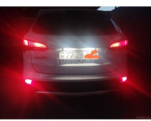 Hyundai Santa Fe-8