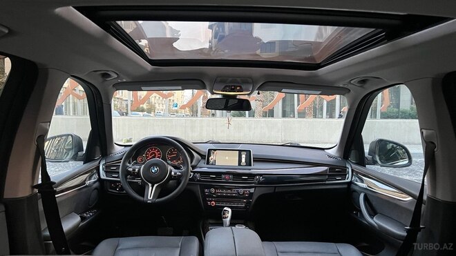 BMW X5-7