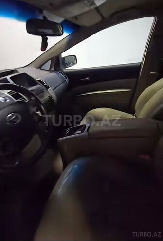 Toyota Prius-2