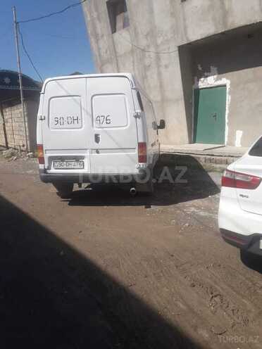 Ford Transit-8