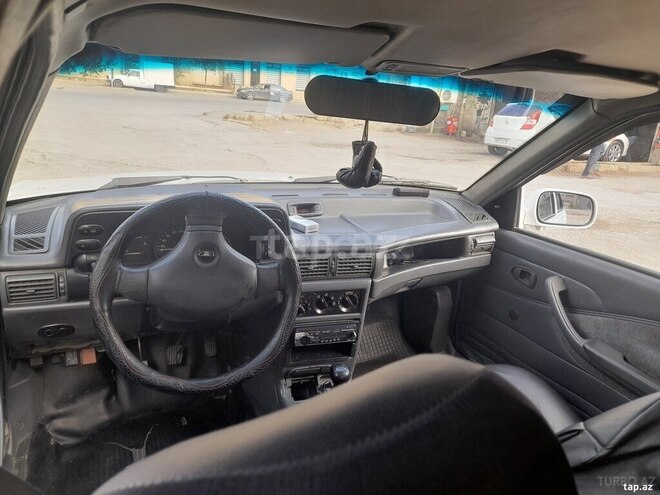 Daewoo Nexia-4