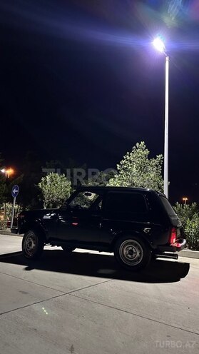 LADA (VAZ) Niva-18