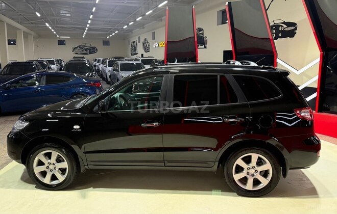 Hyundai Santa Fe-5