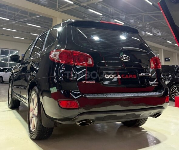 Hyundai Santa Fe-10